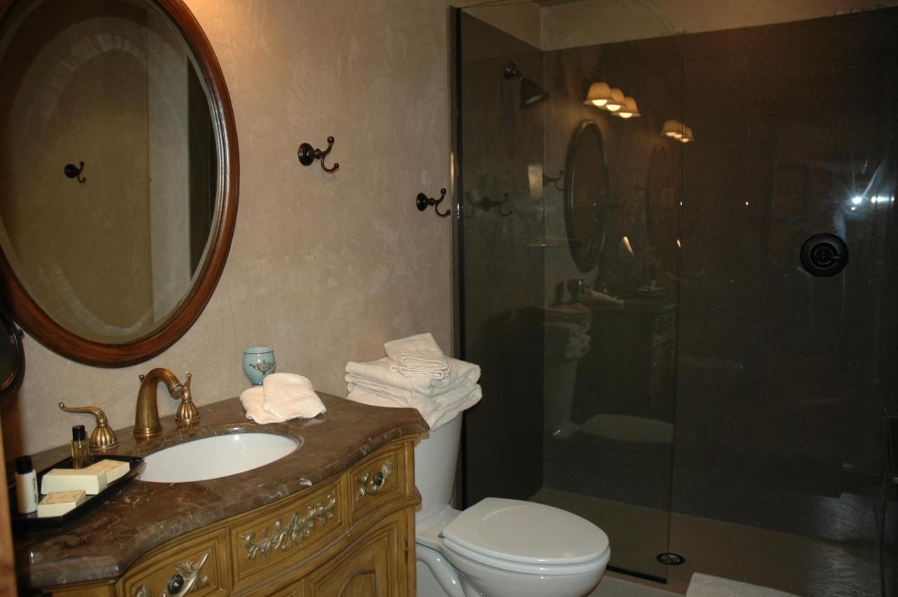 Hotel Chateau Chamonix Georgetown Eksteriør bilde